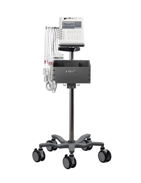 InBody S10 device being used on a patient.